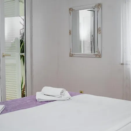 Apartments Horizont Rogoznica  Room photo