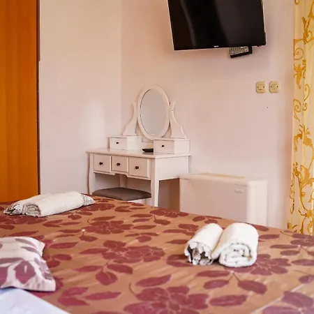 Apartments Horizont Rogoznica  Room photo