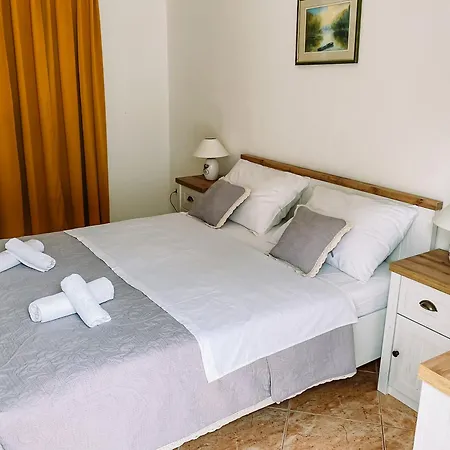 Apartments Horizont Rogoznica  Room photo