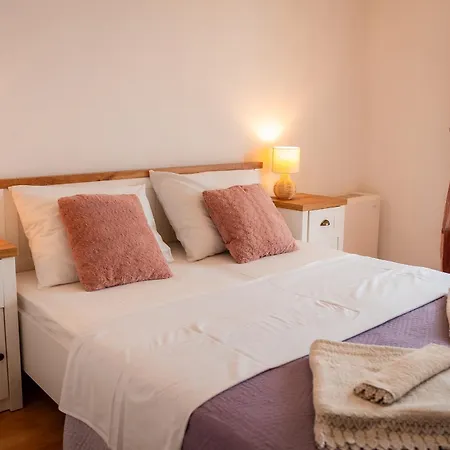 Apartments Horizont Rogoznica  Room photo
