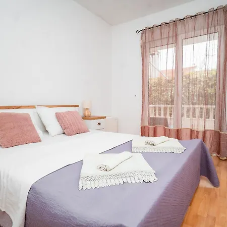 Apartments Horizont Rogoznica  Room photo